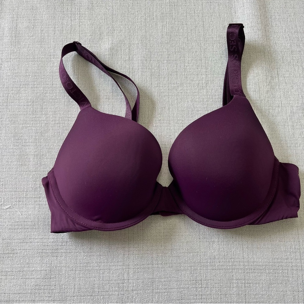 Victoria Secret Lightly Lined Demi Bra 32C Underwire Padded Cup Satin Purple